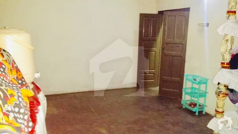 شفقت آباد روڈ منڈی بہاؤالدین میں 3 کمروں کا 7 مرلہ مکان 45 لاکھ میں برائے فروخت۔