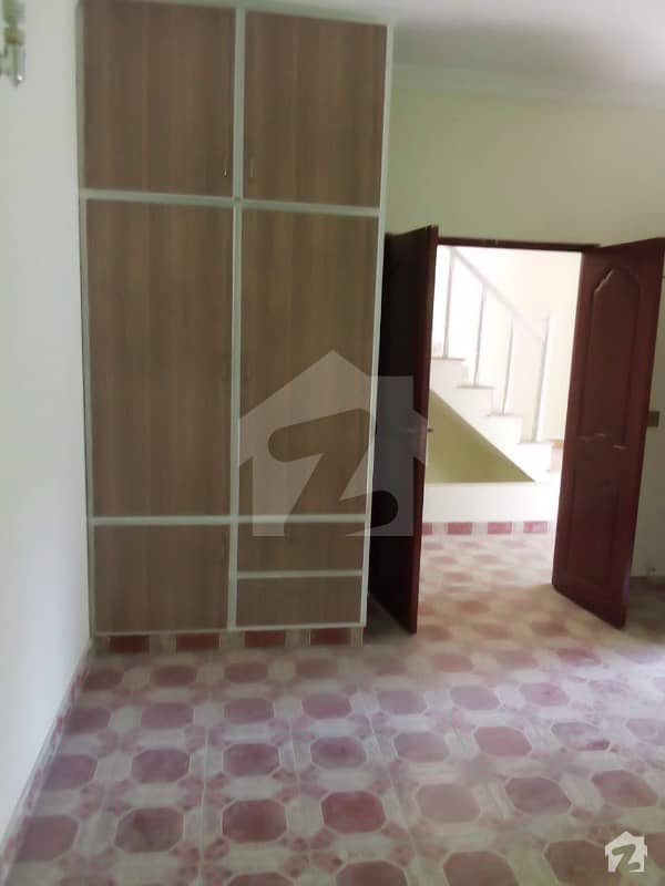 5  Marla Upper Portion Available For Rent In Wapda Town