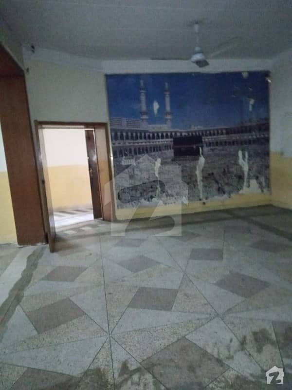 2 Kanal Upper Portion For Rent In Muslim Town