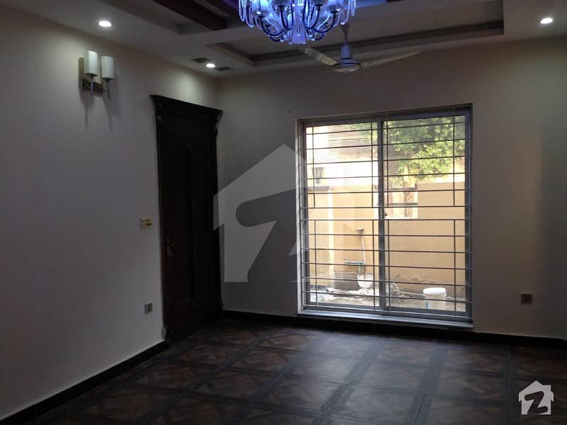 8 Marla Brand New House For Rent Available In Umar Block Bahria Town Lahore
