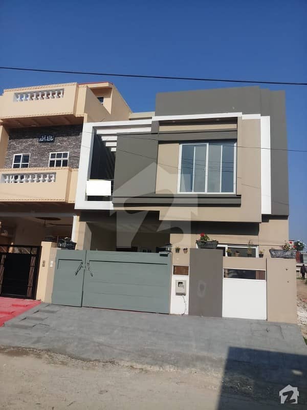 25x60 Beautiful House for Sale in E11 Islamabad