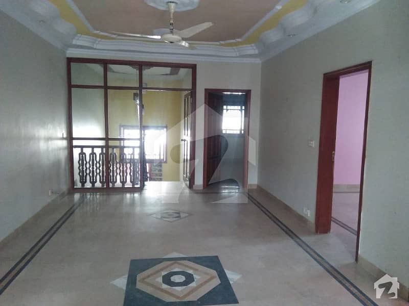 Clifton Block 4 Bungalow 400 Yards For Rent