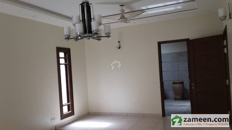 Defence Brand New 5 Bedrooms 2 Units Bungalow For Sale In Phase 6 Park Facing