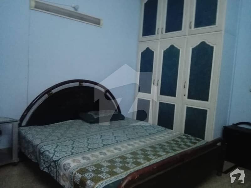 Single Room For Student In Reasonable price