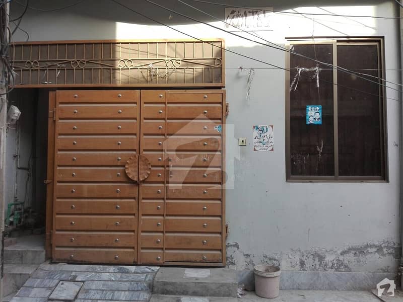 گرین ٹاؤن لاہور میں 3 کمروں کا 5 مرلہ مکان 65 لاکھ میں برائے فروخت۔