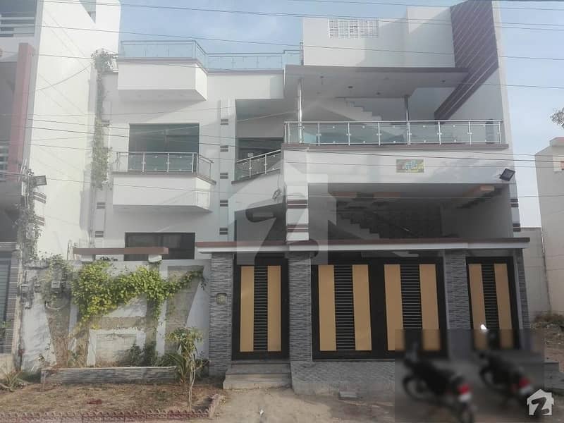 گلشنِ معمار - سیکٹر ٹی گلشنِ معمار گداپ ٹاؤن کراچی میں 8 کمروں کا 10 مرلہ مکان 2.6 کروڑ میں برائے فروخت۔