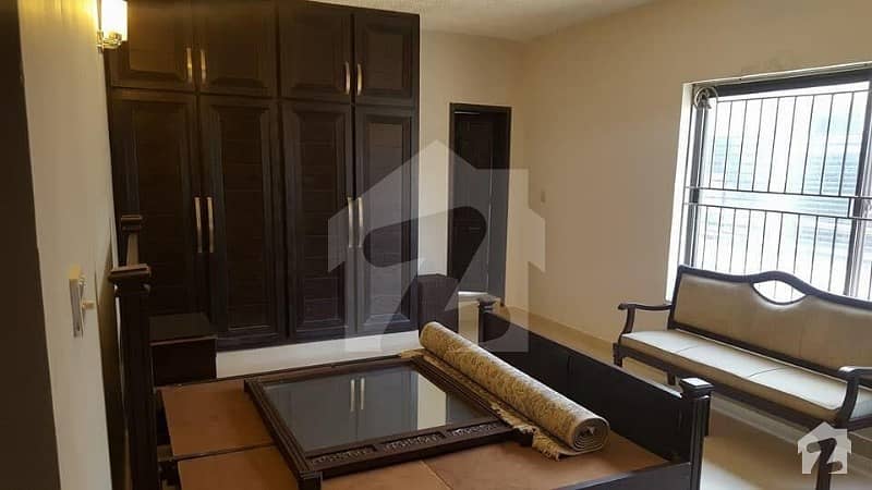 920 Sq Ft Flat For Sale E-11 In Islamabad