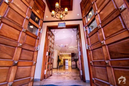 Hall 8 Shops Rented On 425000 With Famous 4 Star Hotel Hall 8 Shops Rented On 425000 With Famous 4 Star Hotel