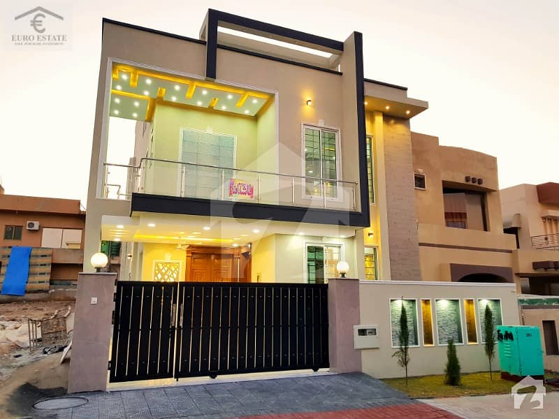 Best Quality 10 Marla Spacious House For Sale