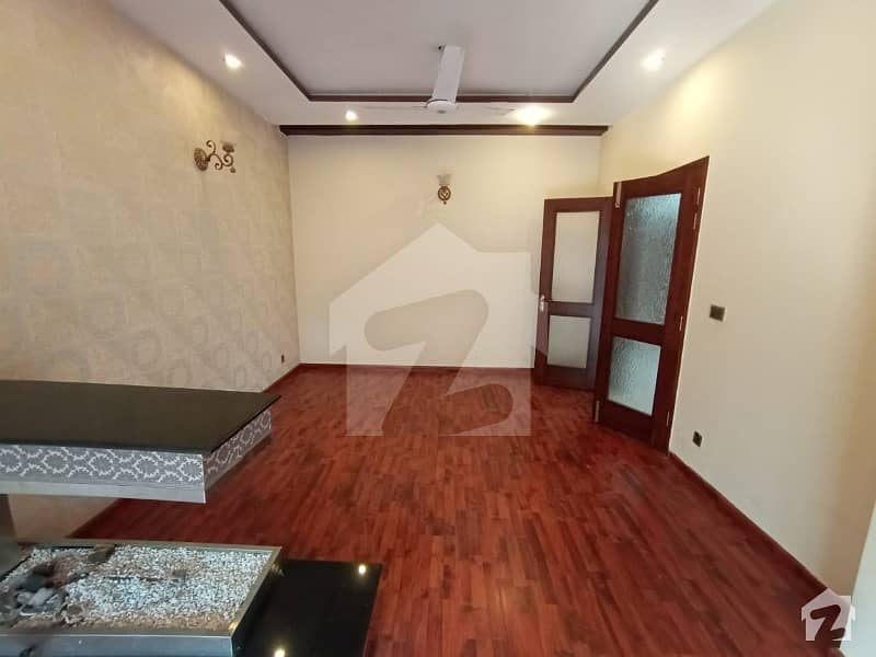 10 Marla House Available For Rent DHA Phase 4 DD BLOCK