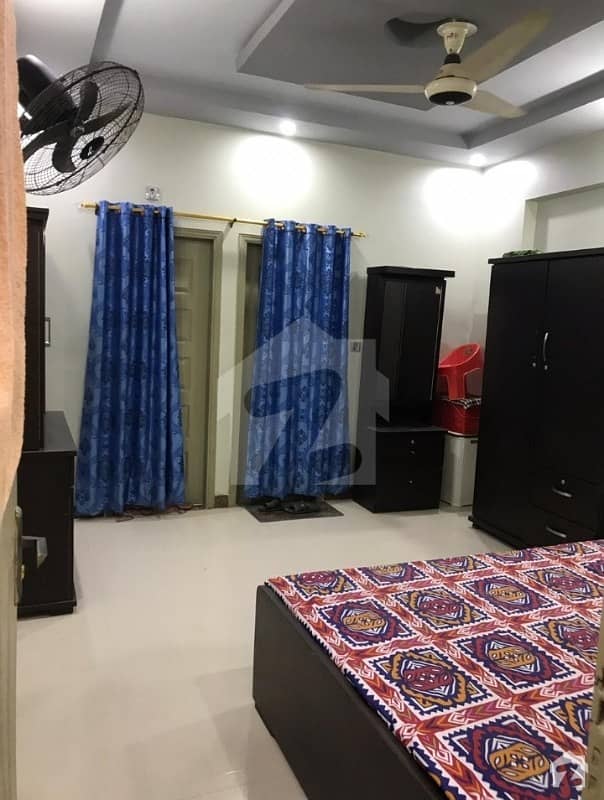 اَپر غزری غِزری کراچی میں 3 کمروں کا 4 مرلہ فلیٹ 75 لاکھ میں برائے فروخت۔
