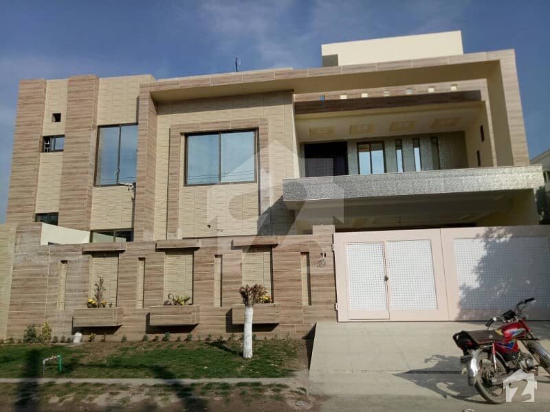 MDA Cooperative Society Multan Main Double Storey Brand New House For Rent