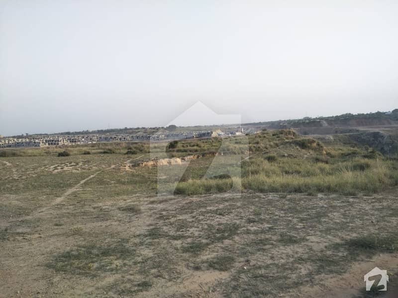 4 Marla Commercial Plot For Sale Beautiful Location
