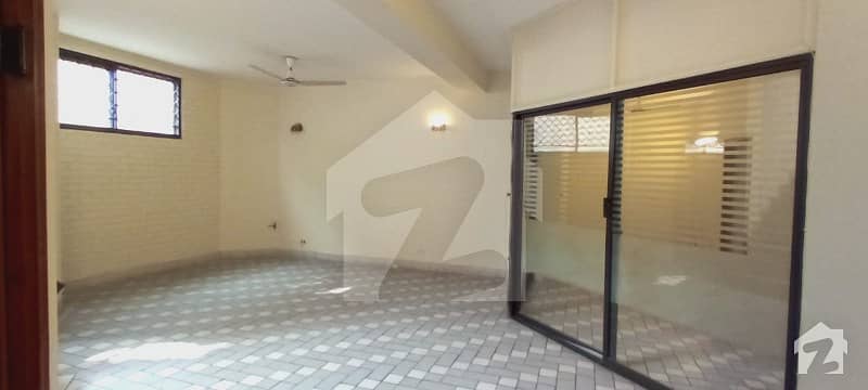 1 Kanal Basement 1 Bedroom Attach Bath Available For Rent