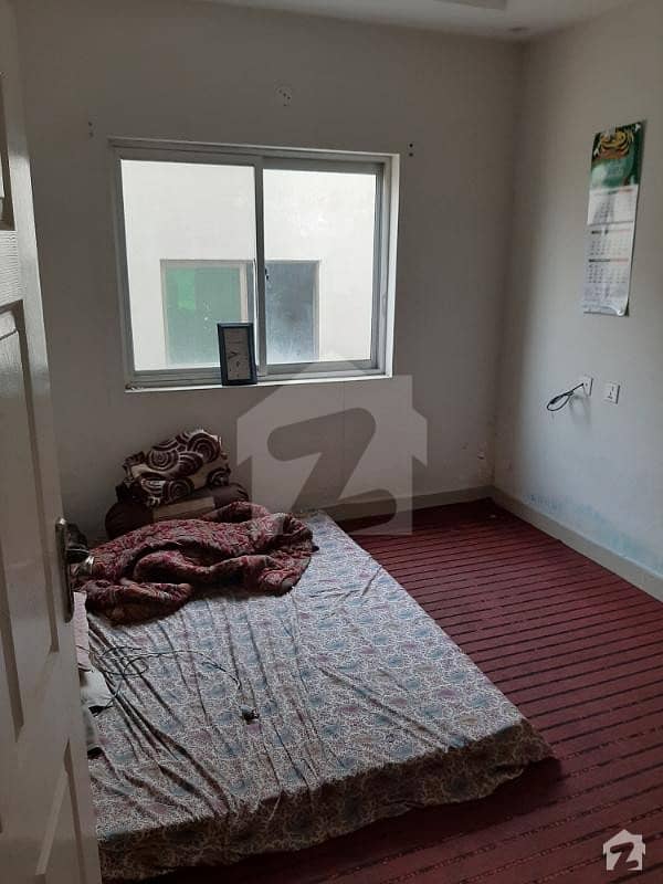 Semi Furnished Rooms Available In Reasonable Prices For Bachelors Bahria Town Lahore