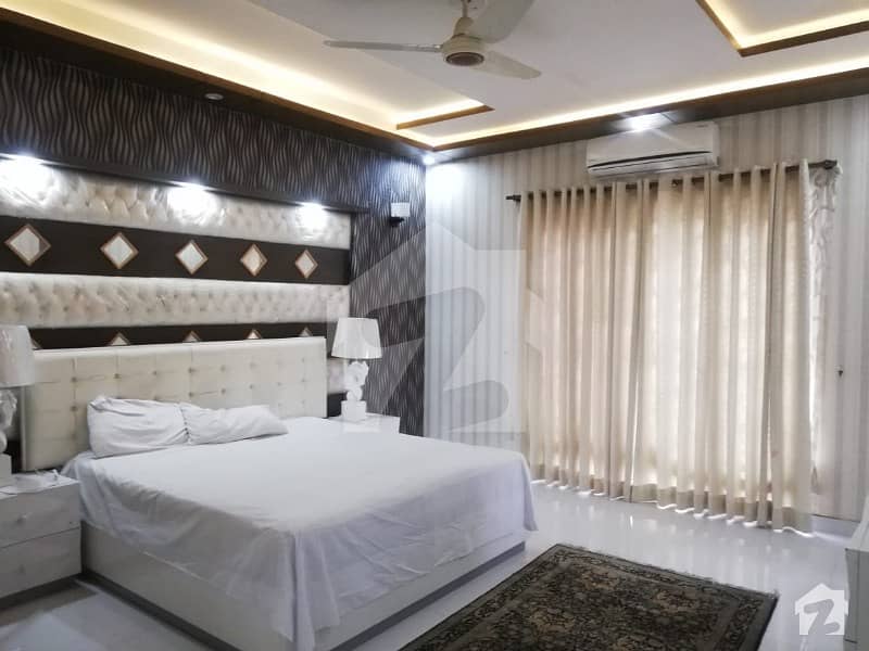 بحریہ ٹاؤن اوورسیز A بحریہ ٹاؤن اوورسیز انکلیو بحریہ ٹاؤن لاہور میں 6 کمروں کا 1 کنال مکان 3.25 کروڑ میں برائے فروخت۔