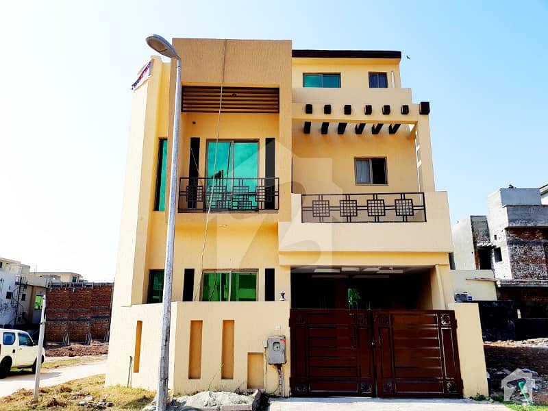 Strongly Built House Is Available At Good Location