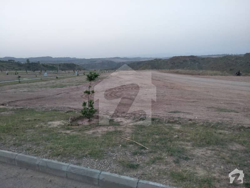 8 Marla Residential Corner Plot For Sale DHA Valley Bluebell Sector