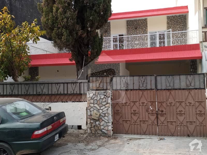 G,8,2_30*70, OLD HOUSE 4 BED 3 BATH DD TVL G8/2, G8, Islamabad