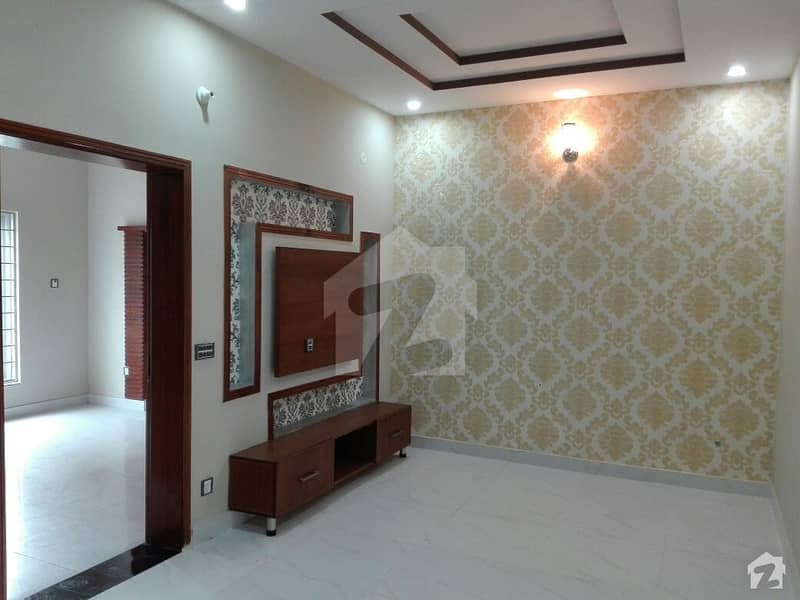 پنجاب یونیورسٹی سوسائٹی فیز 2 پنجاب یونیورسٹی ایمپلائیز سوسائٹی لاہور میں 3 کمروں کا 5 مرلہ مکان 45 ہزار میں کرایہ پر دستیاب ہے۔