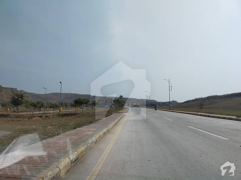 5 Marla Plot Near Golf Course GT Road and DHA 3 Bahria Garden City