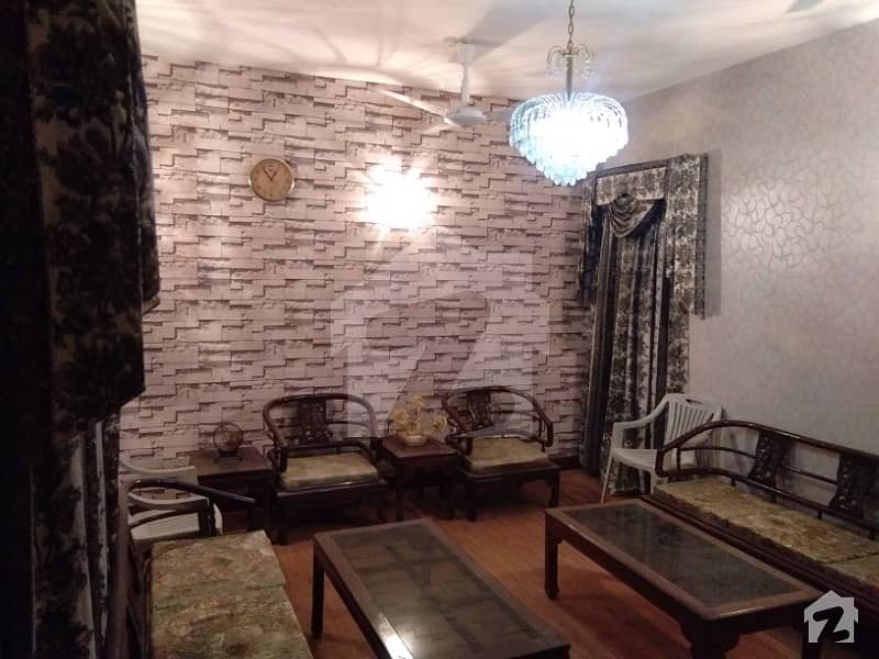 کلفٹن ۔ بلاک 2 کلفٹن کراچی میں 3 کمروں کا 8 مرلہ فلیٹ 2.2 کروڑ میں برائے فروخت۔