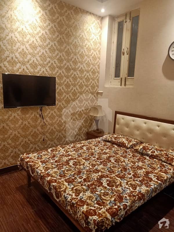 کینال روڈ فیصل آباد میں 4 کمروں کا 7 مرلہ مکان 32 ہزار میں کرایہ پر دستیاب ہے۔