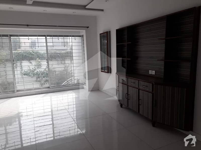 1 kanal lower portion available for rent with 2 bed state life society