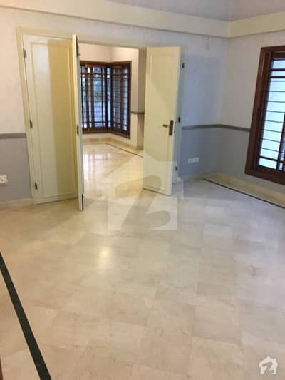 1000 Square Yards House Available For Rent For Commercial Use 1000 Square Yards House Available For Rent For Commercial Use