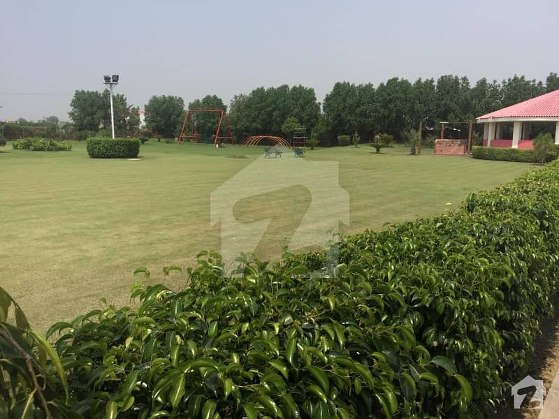 FARM HOUSE LAND FOR SALE ON INSTALLMENT ON BEDIAN ROAD 27LAC PER KANAL