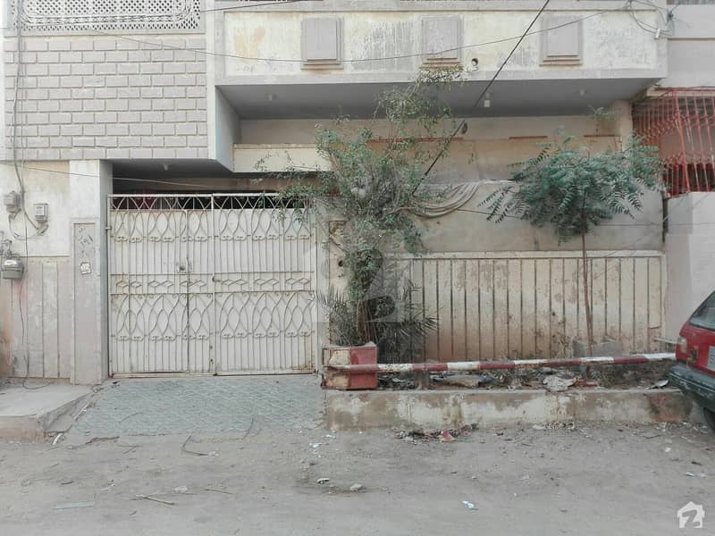 نارتھ کراچی - سیکٹر 11-C / 3 نارتھ کراچی کراچی میں 6 کمروں کا 5 مرلہ مکان 1.55 کروڑ میں برائے فروخت۔