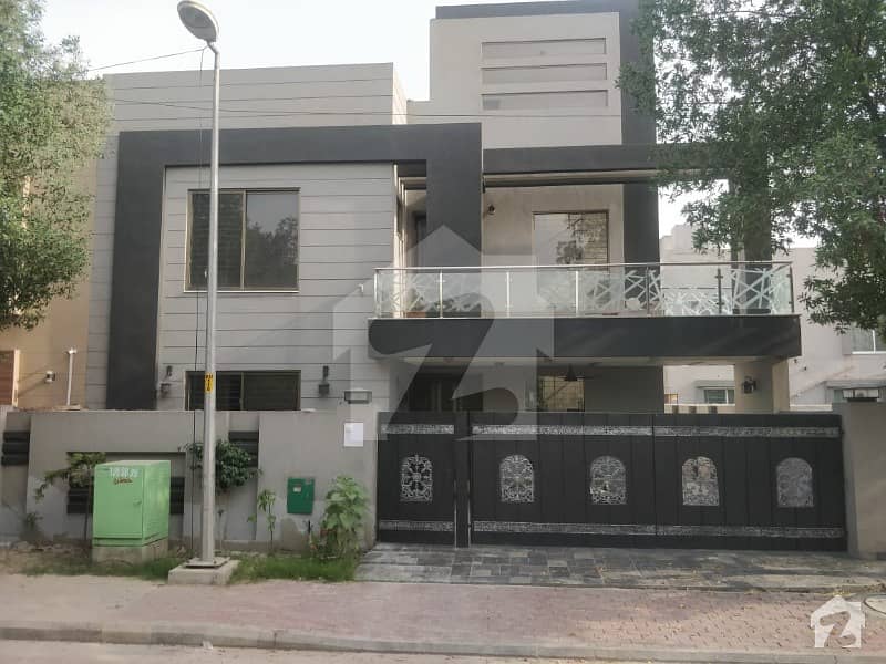 11 Marla House in Gulbahar Block for Rent