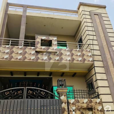 سٹارکالونی گجرات میں 6 کمروں کا 5 مرلہ مکان 80 لاکھ میں برائے فروخت۔ سٹارکالونی گجرات میں 6 کمروں کا 5 مرلہ مکان 80 لاکھ میں برائے فروخت۔