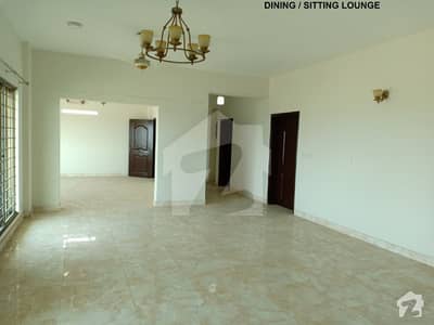 Superb Open View 12 Marla 4 Beds Flat On 7th Floor For Sale In Askari 11 Lahore At Cheaper Rate With Gas