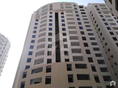 یونیورسٹی روڈ کراچی میں 4 کمروں کا 9 مرلہ فلیٹ 1.63 کروڑ میں برائے فروخت۔ یونیورسٹی روڈ کراچی میں 4 کمروں کا 9 مرلہ فلیٹ 1.63 کروڑ میں برائے فروخت۔