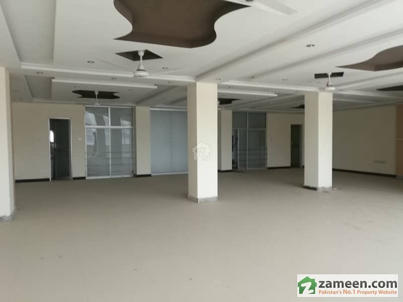 1800 Sq. Ft Shop For Rent In A Brand New Building On Main GT Road
