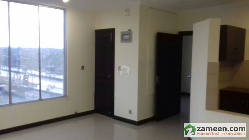 1000 Sq. Feet Flat For Rent In A Building On Main GT Road