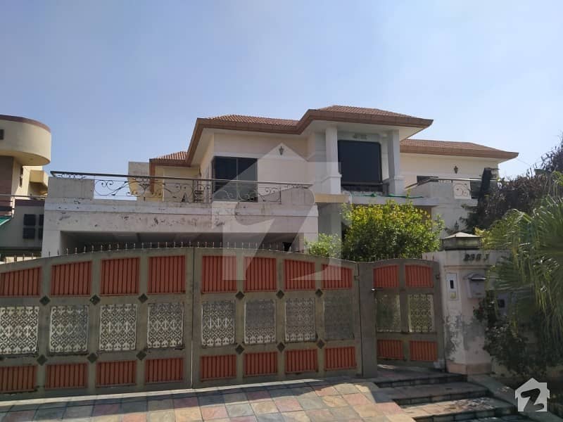 Beautiful  House With Basement Is Available For Sale in DHA EME J Block