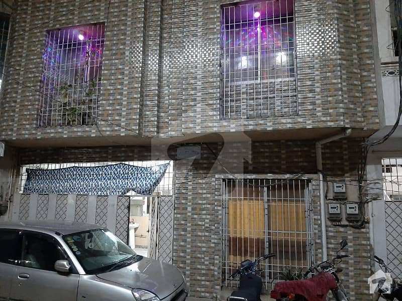 گلشن عمیر کراچی میں 6 کمروں کا 5 مرلہ مکان 2.6 کروڑ میں برائے فروخت۔