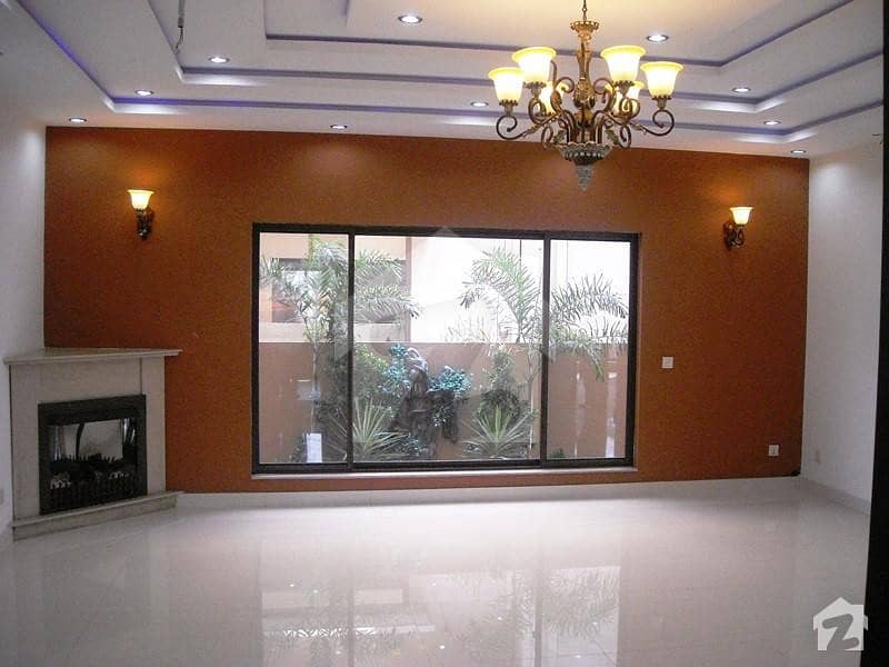 10 Marla House Available For Sale In Bahria Town Phase 8 C Block