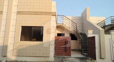 گلستانِ جوہر کراچی میں 2 کمروں کا 2.16 کنال مکان 85 لاکھ میں برائے فروخت۔