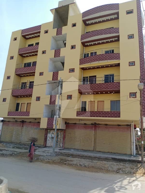 احسن آباد گداپ ٹاؤن کراچی میں 2 کمروں کا 5 مرلہ فلیٹ 60 لاکھ میں برائے فروخت۔
