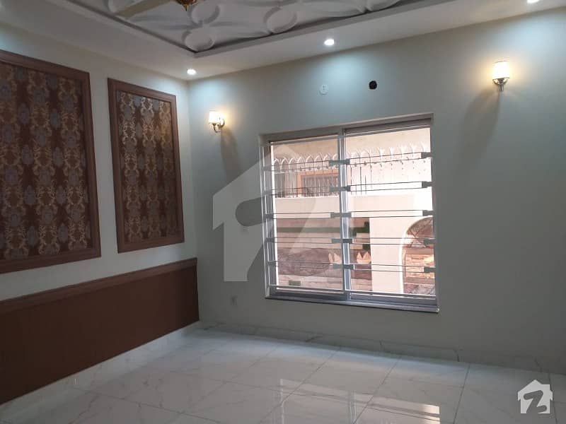 One Kanal House For Sale In Pcsir Phase 2