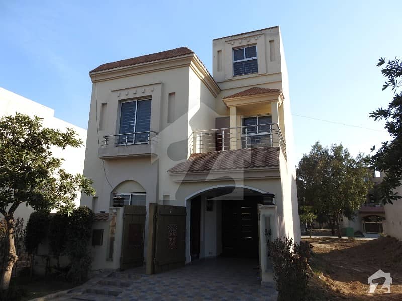 5 Marla House For Sale In Aa Block Bahria Town At Investor Price