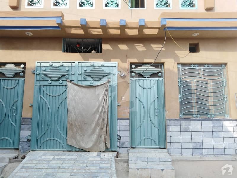 رِنگ روڈ پشاور میں 5 کمروں کا 4 مرلہ مکان 55 لاکھ میں برائے فروخت۔
