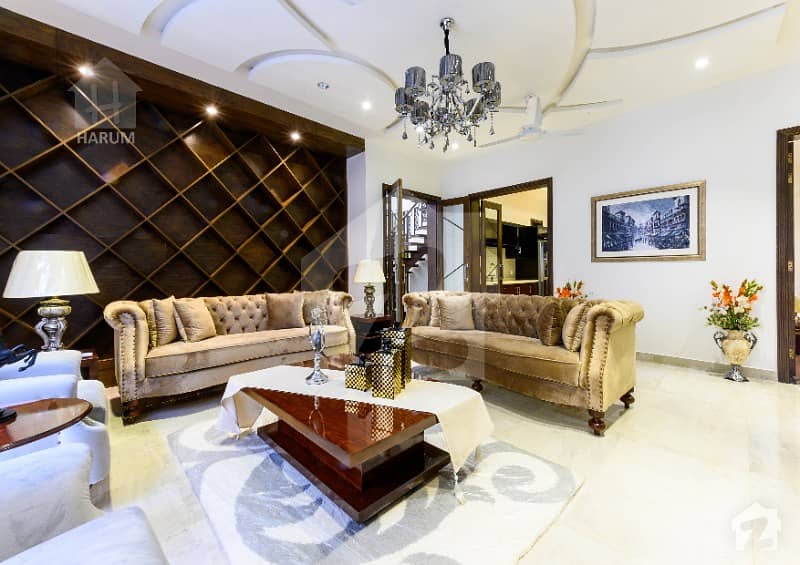 ڈی ایچ اے فیز 4 ڈیفنس (ڈی ایچ اے) لاہور میں 5 کمروں کا 1 کنال مکان 5.12 کروڑ میں برائے فروخت۔