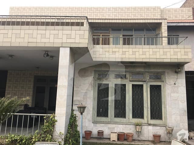 Portion Is Available For Rent In Gulberg