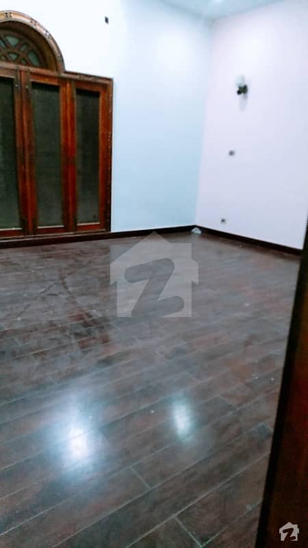 Portion For Rent In Gulberg 3