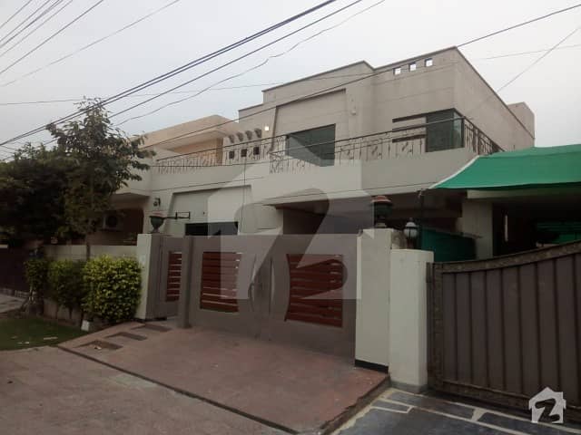 Portion For Rent In Gulberg Firdous Market