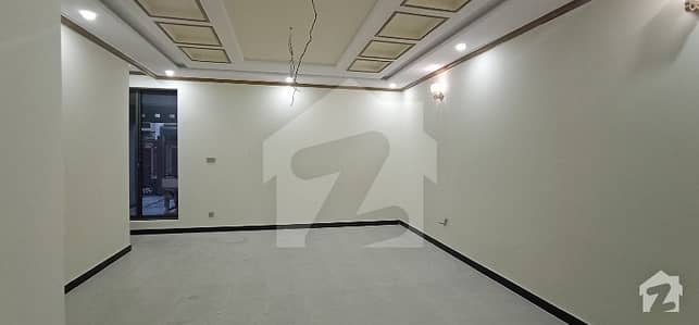 حیات آباد فیز 1 - ای2 حیات آباد فیز 1 حیات آباد پشاور میں 5 کمروں کا 10 مرلہ مکان 2.85 کروڑ میں برائے فروخت۔ حیات آباد فیز 1 - ای2 حیات آباد فیز 1 حیات آباد پشاور میں 5 کمروں کا 10 مرلہ مکان 2.85 کروڑ میں برائے فروخت۔